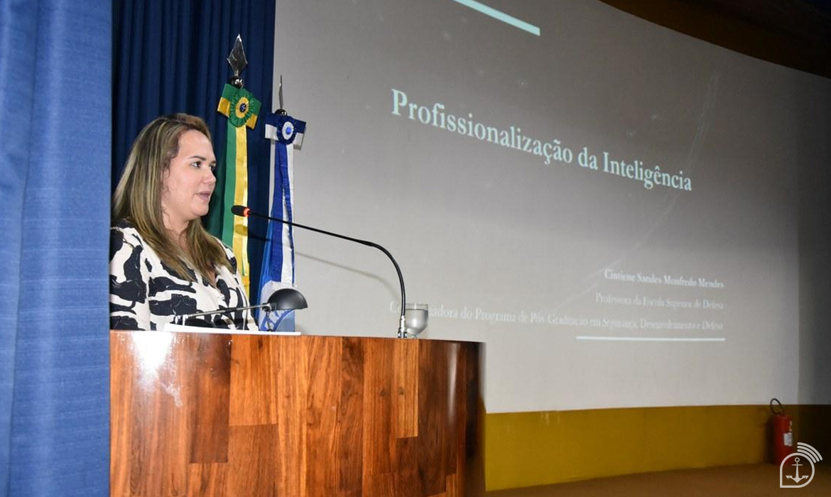 Escola Superior de Defesa abre vagas para Mestrado